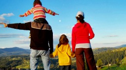 family travelling on vacation