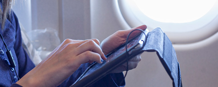 Allianz - Tablet Airplane