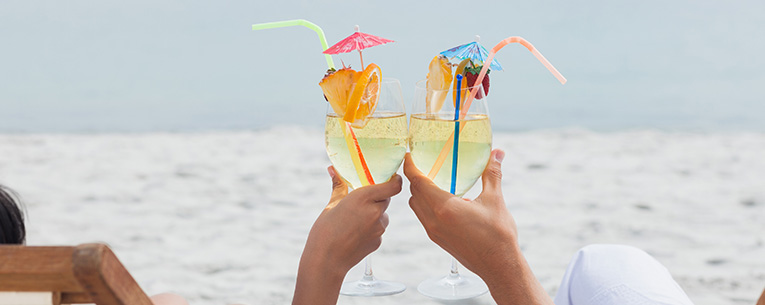 Allianz - cocktails on the beach