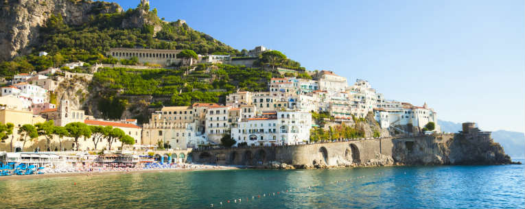 Allianz - How to Plan a Multigenerational Amalfi Coast Vacation 