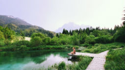 silent-retreat-destinations