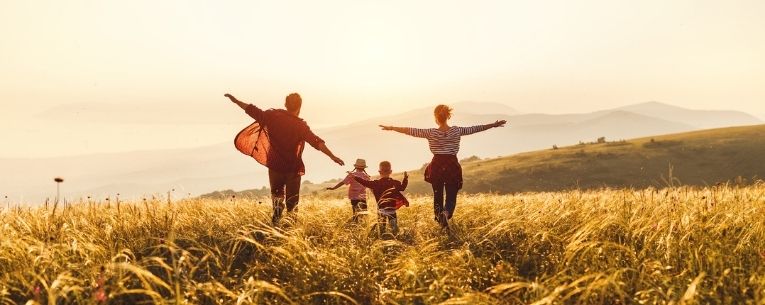 Allianz - parents with children traveling