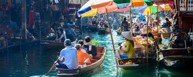 Allianz - traveling like a local