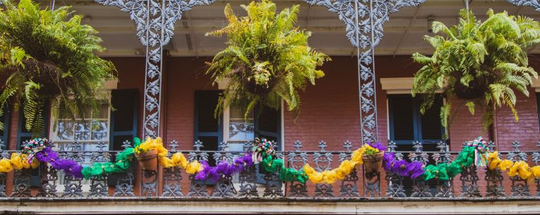 Allianz - Mardi Gras decorations in New Orleans